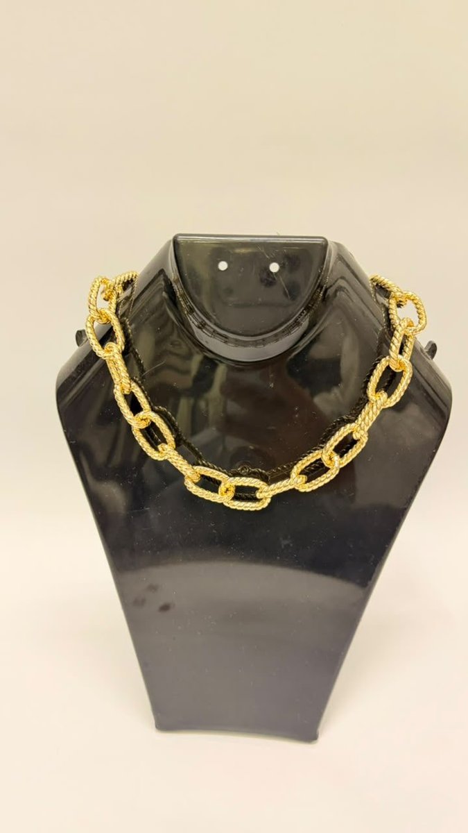 Collar De Cadena Con Eslabones Gruesos Dorados Y Textura Labrada ✨⛓️, foto 1