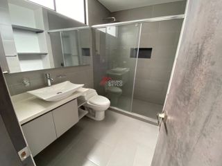 Casa moderna y sostenible en Cota - 3 niveles, foto 24