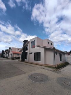 Casa de un piso más altillo en venta — Reserva de San Rafael, vereda El Abra (Cota), foto 3