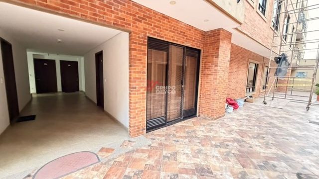 Apartamento en arriendo en Cota, primer piso con ascensor y 2 parqueaderos